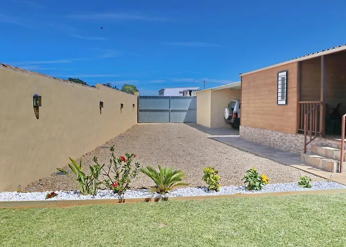 Con Piscina Privada Ferienhaus