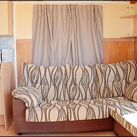 Con Piscina Privada * كونيل ذي لا فرونتيرا