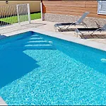 Con Piscina Privada Σπίτι διακοπών *